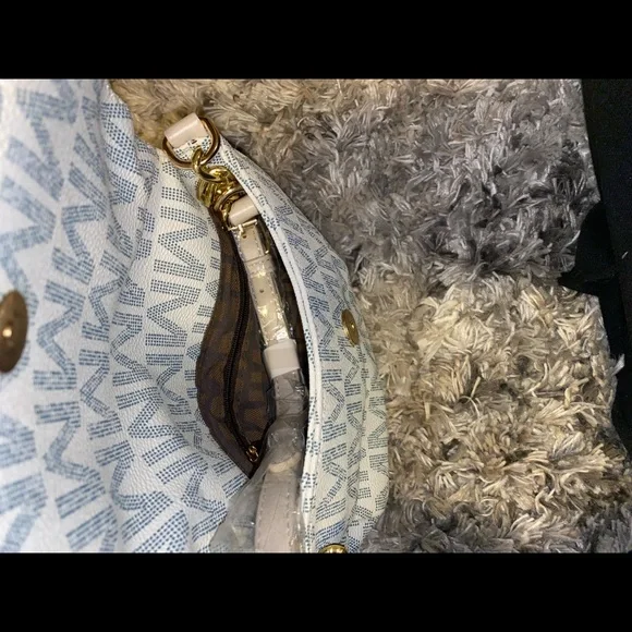 MKF Small Crossbody - Picture 7 of 7